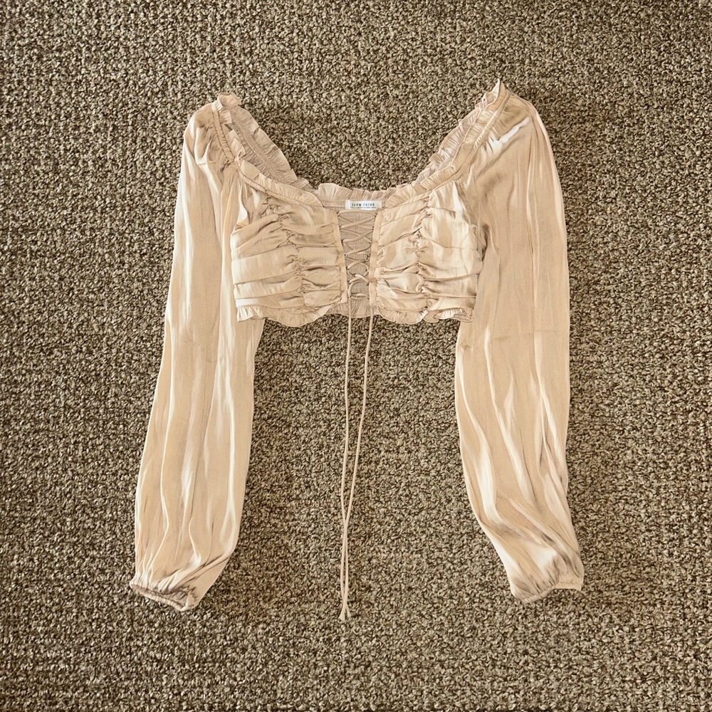 Long sleeve crop top